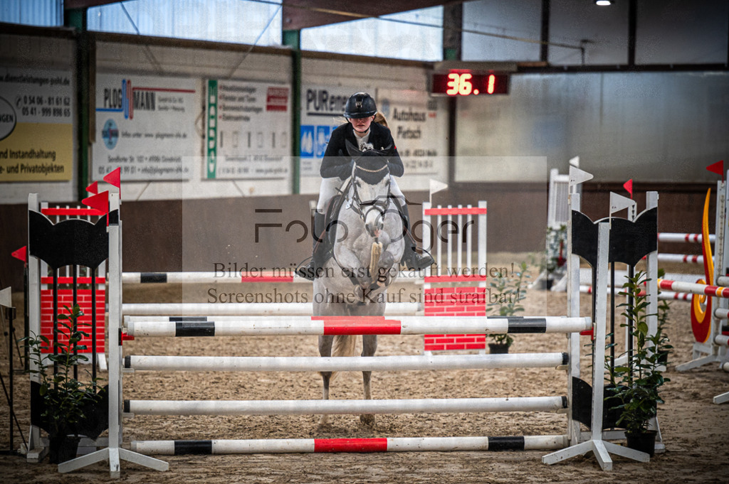 Hallenreittunier Voxtrup 2023 | Entdecke hochwertige Reitturnierfotos von Foto Oger. Professionell, emotional und authentisch – jetzt Lieblingsmomente im Shop bestellen.Deutschlandweite Turnierfotografie. - Realisiert mit Pictrs.com