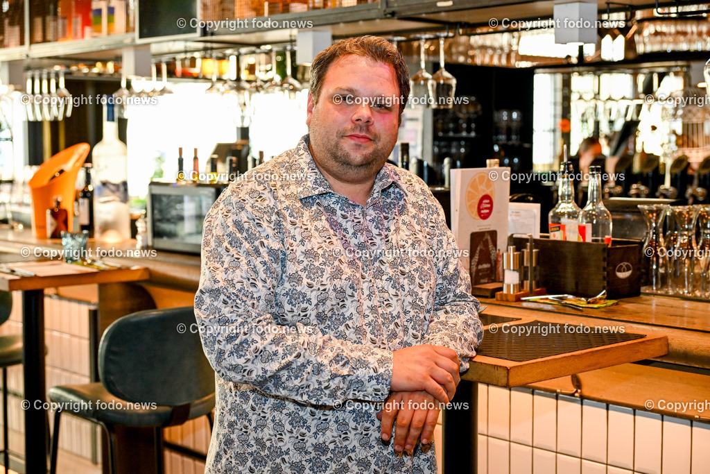 Stadtliebe Linz_ 04.06.2024-32 | 04.06.2024, Linz, AUT, Stadtliebe, Gastronomie, im Bild Mike Harnisch