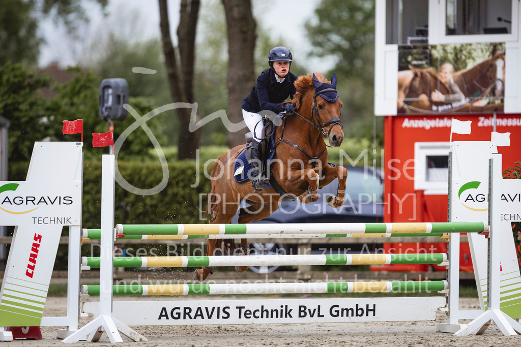 240504_PonyTrophy-270 | Deine schönsten Turniermomente als professionelle Fotos! Entdecke hochwertige Pferdesport-Fotografie im Online-Shop. Jetzt Fotos finden & bestellen!