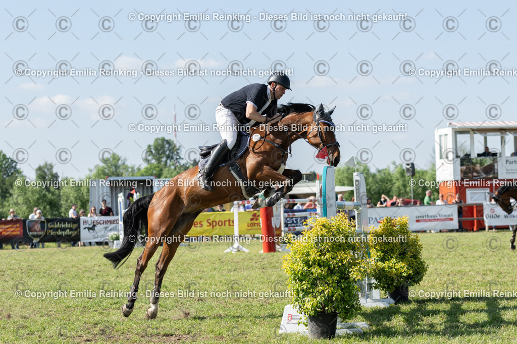 CL5A5385 | Emilia Reinking Fotografie - Realisiert mit Pictrs.com