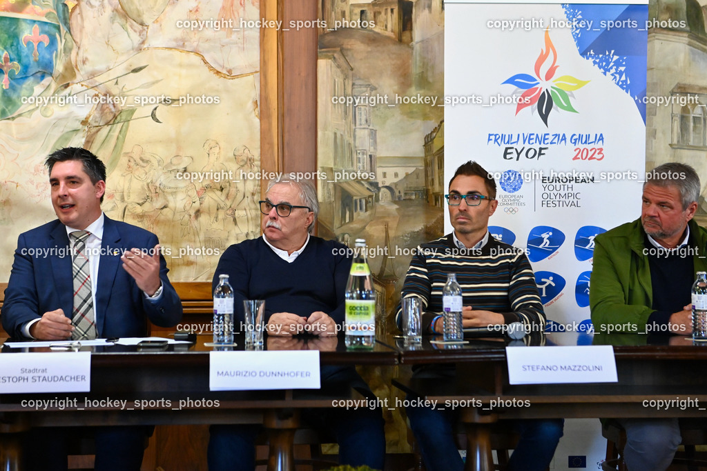 European Youth Olympic Festival EYOF 2023 Pressekonferenz | Stadtrat Spittal an der Drau Christoph Staudacher, Maurizio Dunnhofer, Stefano Mazzolini, Bürgermeister Spittal an der Drau Gerhard Köfer