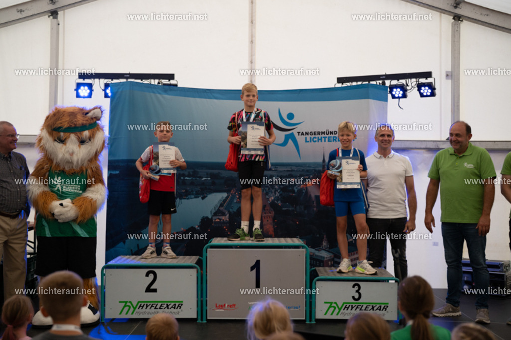 FSC08326 | Lichterlauf  - Realisiert mit Pictrs.com