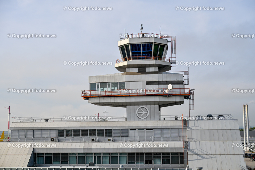 Flughafen Linz_ Linz Airport_ Linz-Hoersching_ 30.10.2023-14 | 30.10.2023, Linz Hoersching, AUT, Flughafen Linz, Linz Airport, im Bild Tower, Austro Control