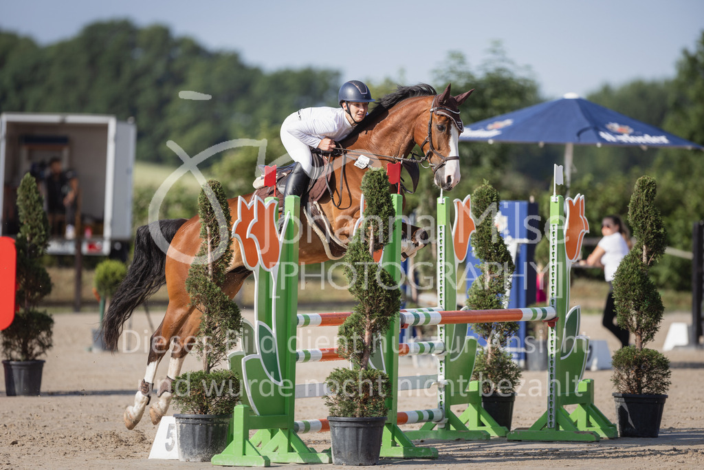 230624_PfSpTa_A2-Spr-156 | Deine schönsten Turniermomente als professionelle Fotos! Entdecke hochwertige Pferdesport-Fotografie im Online-Shop. Jetzt Fotos finden & bestellen!