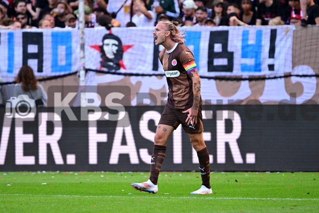 KBS Picture_FCStPauli-AtalantaBergamo_Test_031 | Irvine Jackson (St.Pauli) ,Sportplatz :  Millerntor Stadion, - Realisiert mit Pictrs.com