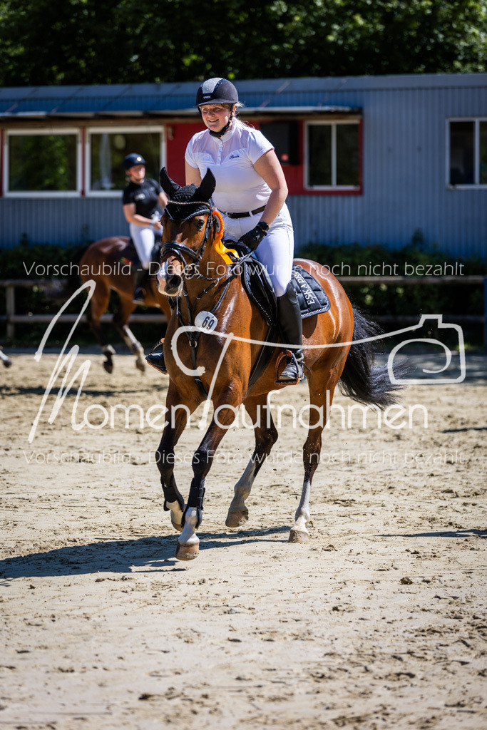 Donop24-ASprmstA-116 | MomenTaufnahmen Pferdesportfotos