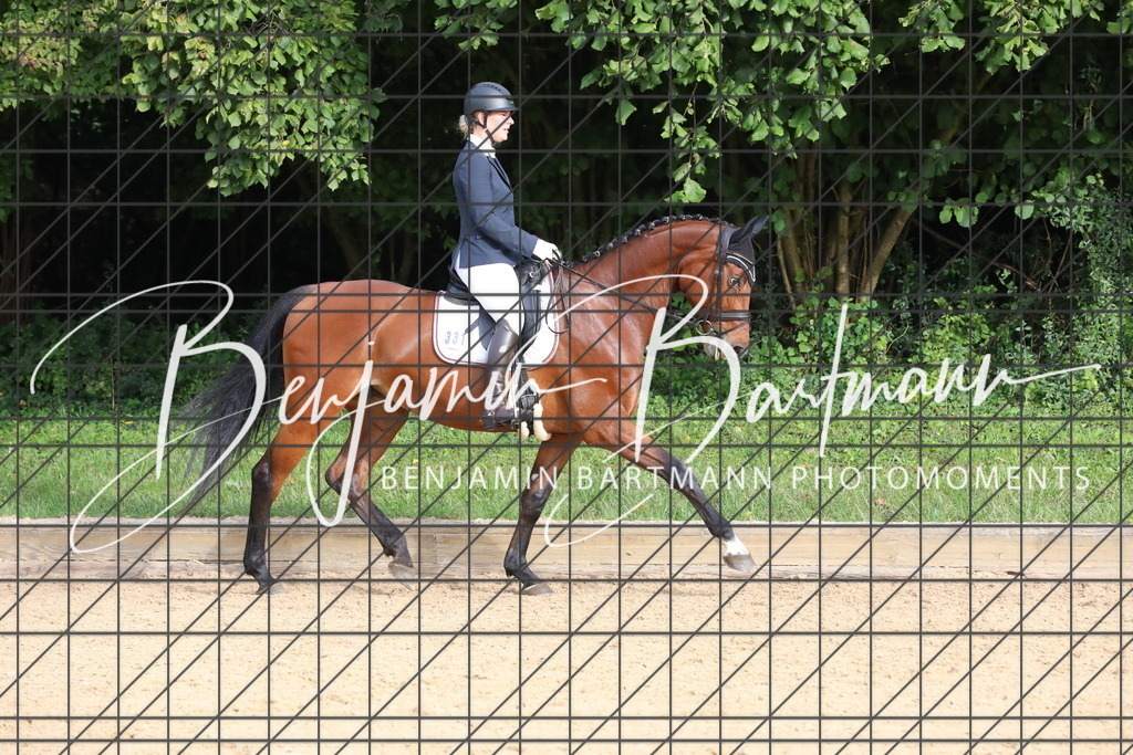 AZ2A1729 | Benjamin Bartmann Photomoments