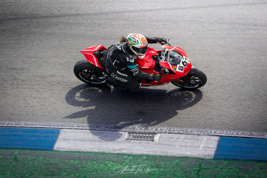 Ducati Trackday Hockenheimring 2026 | Entdecken Sie die faszinierende Welt von Alexander Tschuncky Arts: Kreative Fotografie, atemberaubende Automobilkunst und hochwertiger Bilderdruck. Lassen Sie sich inspirieren! - Realisiert mit Pictrs.com