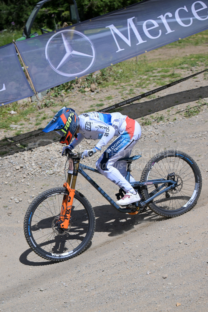 UCI Mountain Bike World Cup Lenzerheide 2022 - Downhill - 9. July 2022 | UCI Mountain Bike World Cup Lenzerheide 2022 - Downhill
Bike Kingdom, Lenzerheide
#7 HRASTNIK Monika (SLO)
Bild: Sportfotografie Markus Aeschimann | www.markus-aeschimann.ch - Realisiert mit Pictrs.com