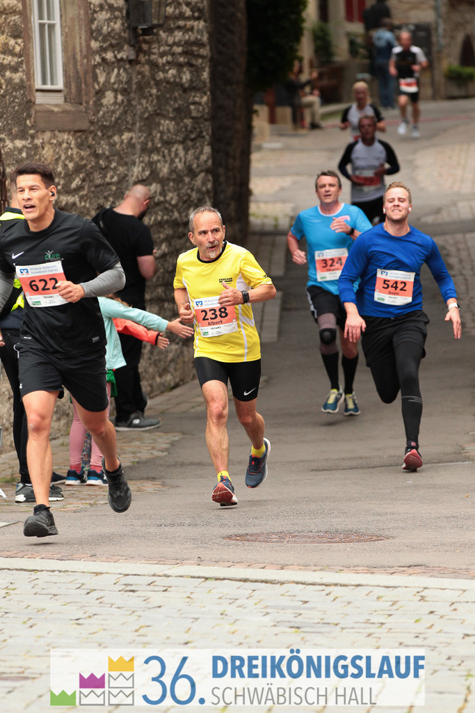 VR Bank Hauptlauf 10km | 3königslauf 2022 VR Bank Hauptlauf - Realisiert mit Pictrs.com