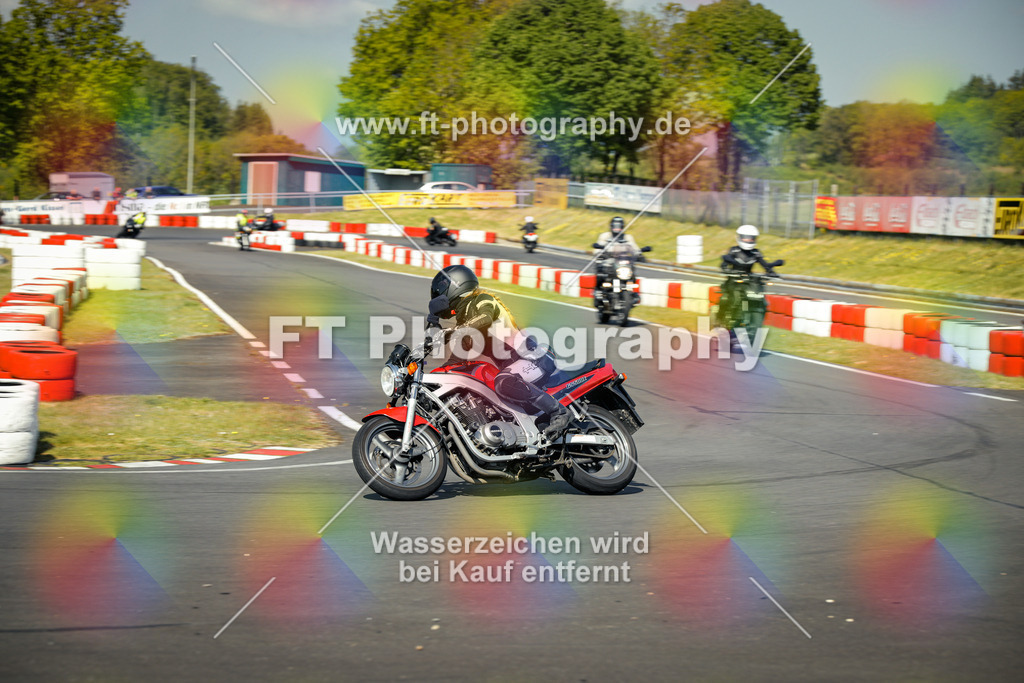OBK_Mai_Martina_Markus-10515 | Hier findet Ihr Bilder von Touristenfahrten auf der Nürburgring Nordschleife oder von anderen Veranstaltungen die ich besucht habe. Viel Spass beim Durch Schauen 