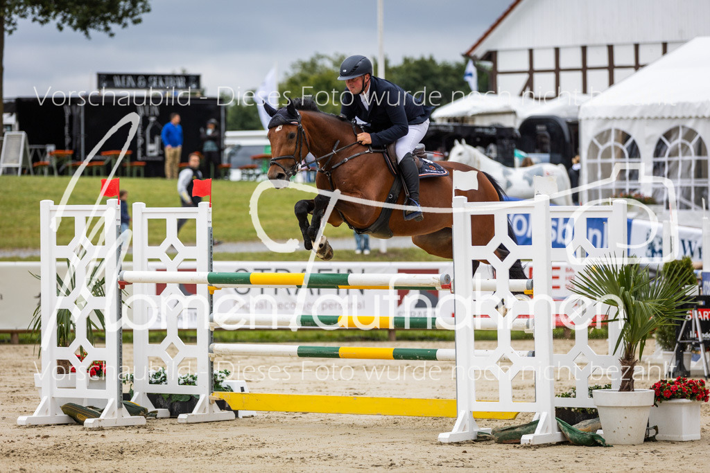 BHO-2PhSpr-M-5-2290 | MomenTaufnahmen Pferdesportfotos