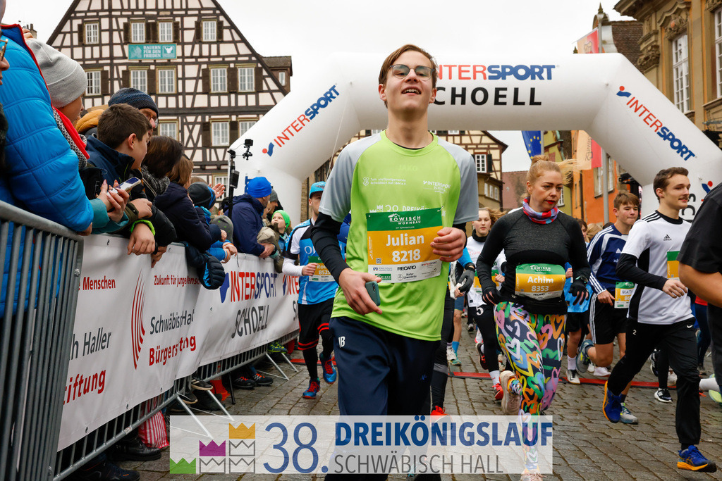 5km Roewisch Wohnbau Cup | 3 Koenigslauf 2024 5km Roewisch Wohnbau Cup - Realisiert mit Pictrs.com