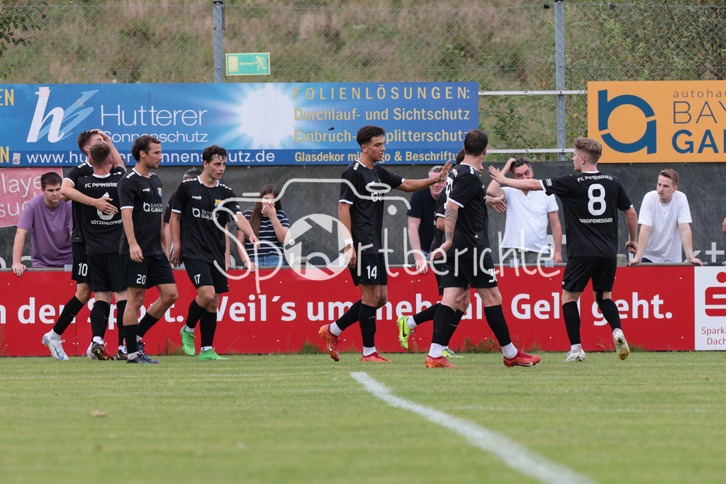 FC Pipinsried - FC Deisenhofen | Jubel nach 1-1 durch Michael BACHHUBER (FCP #10)