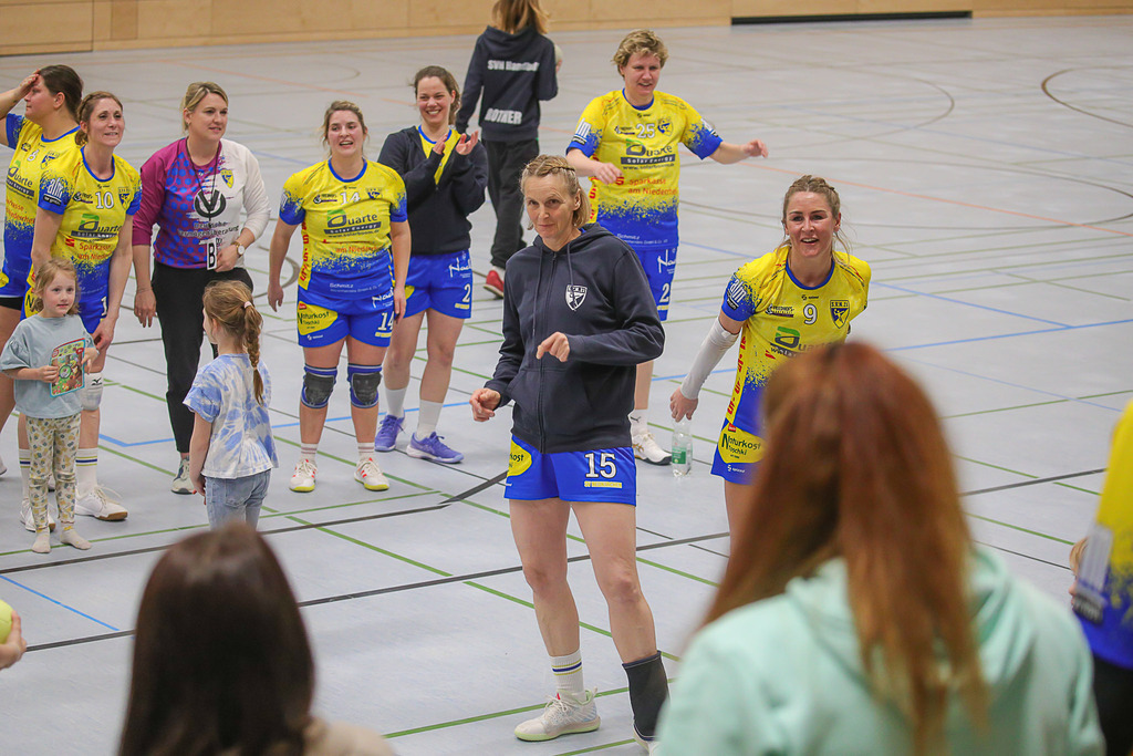 TvBorkenIII_SVN_220325_256 | Bildergalerie von Sport-Ereignissen aber auch von weiteren spannenden Dingen - nicht nur vom Niederrhein. In Anlehnung an den bekannten Spruch von Hanns Dieter Hüsch heißt das Motto: "Niederrhein ist überall".  - Realisiert mit Pictrs.com