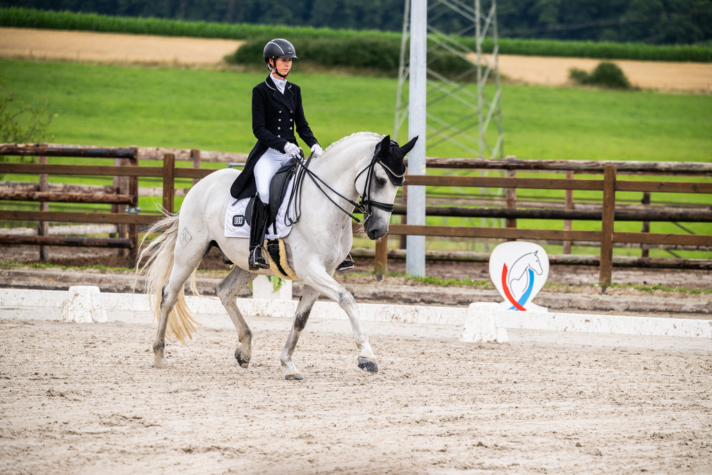 Luxembourg Dressage Championship 2025 - Senior League B | Luxembourg Dressage Championship 2025 - Sarah Scheuermann on Habilidoso - Realisiert mit Pictrs.com
