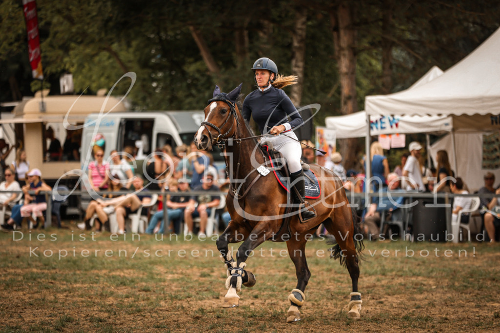 26.SoSpL00182 | Leoni Ertmer Photography - Realisiert mit Pictrs.com