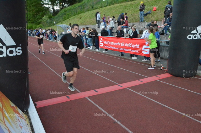 19-41-42_ | Meisterchip Fotoshop - Realisiert mit Pictrs.com