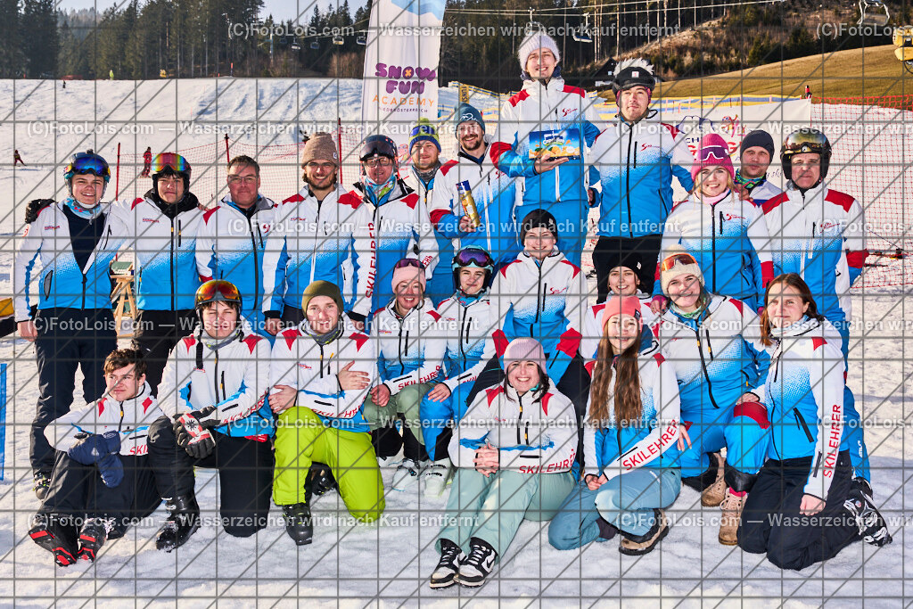ALP0860_SchiSchule Haginger_Schilehrer-Siegerehrung | Skikurs der Schischule Haginger in Mitterbach auf der Gemeindealm, Fr 7. Februar 2025.