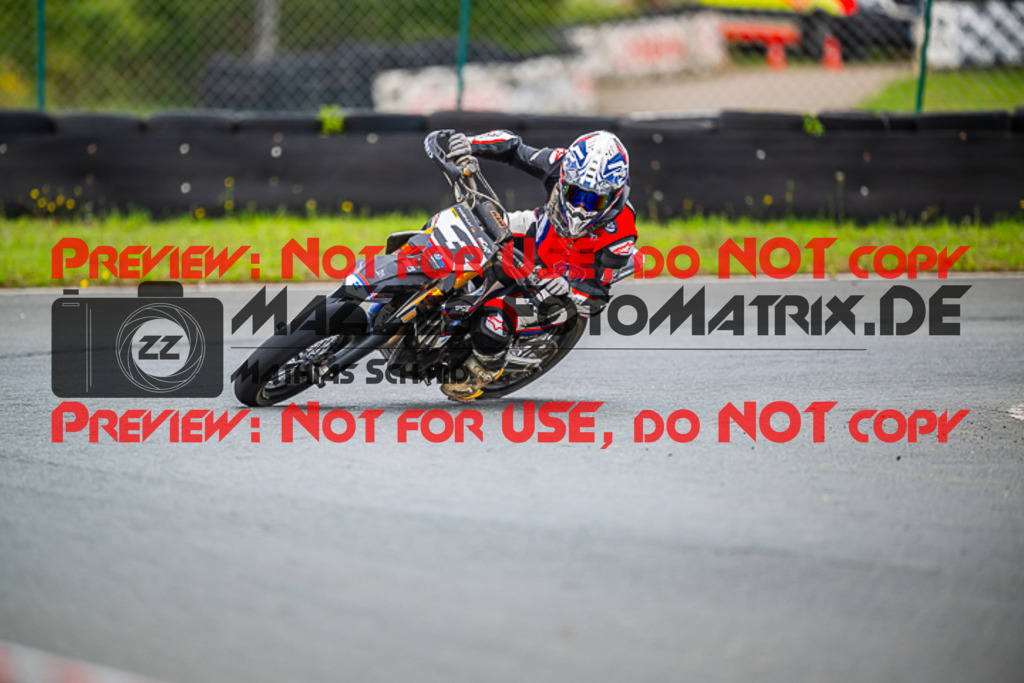 MaZZes_FotoMatrix_230813_6660 | UE40