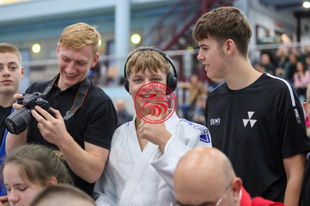 62-IMG_8731 | Fotos vom Adler Cup - Pictures from Adler Cup

Hier findet Ihr alle Eindrücke und großen Momente der Adler Cup Wochenenden. Here you will find all impressions and great moments of the Adler Cup weekends. - Realisiert mit Pictrs.com