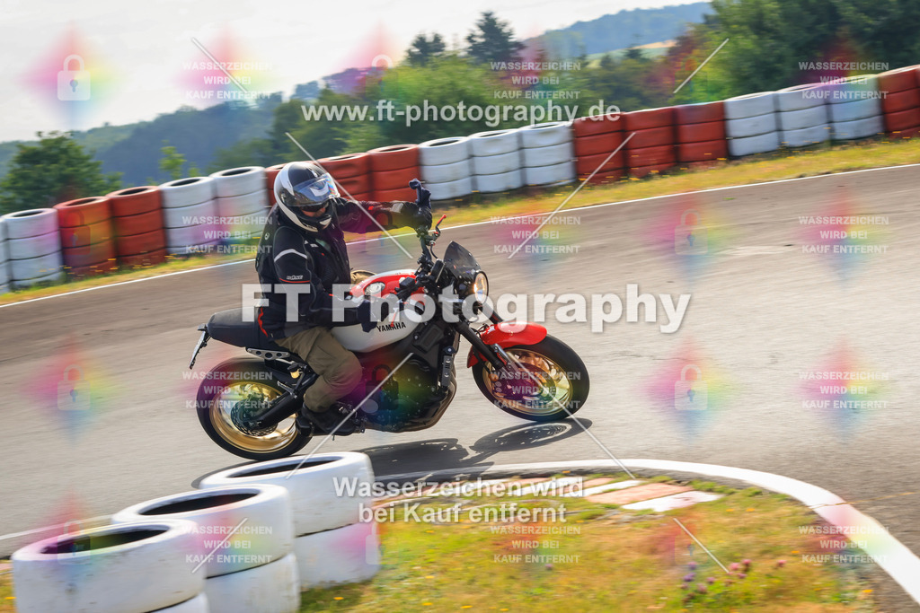 _DSK2206 | Hier findet Ihr Bilder von Touristenfahrten auf der Nürburgring Nordschleife oder von anderen Veranstaltungen die ich besucht habe. Viel Spass beim Durch Schauen 