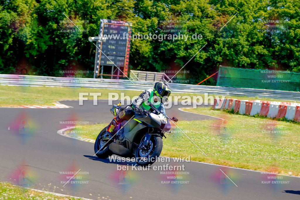 _MOT9411 | Hier findet Ihr Bilder von Touristenfahrten auf der Nürburgring Nordschleife oder von anderen Veranstaltungen die ich besucht habe. Viel Spass beim Durch Schauen 