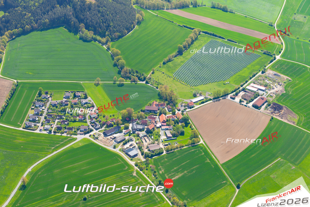Die Luftbildaufnahme Eichenbuehl -  wurde 2019 mittels Flugzeug (keine Drohne) erstellt. Perfekte Schärfe und Druck- Ergebnisse- Garantiert!