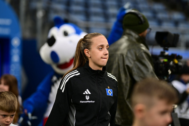 Fußball I Frauen I Saison 2025-2026 I DFB-Pokal I Achtelfinale I Hamburger SV - Bayer 04 Leverkusen I 14945 | Der Sportfotograf. - Realisiert mit Pictrs.com