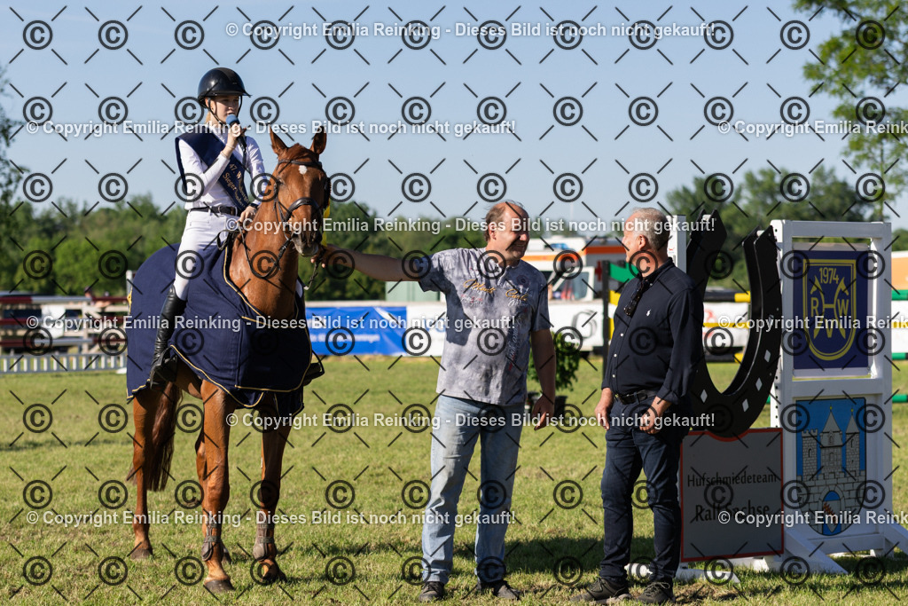 CL5A1542 | Emilia Reinking Fotografie - Realisiert mit Pictrs.com