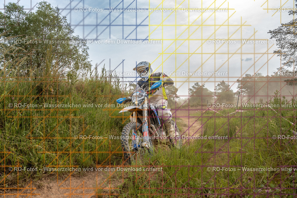 Niederwürzbach 4 Lauf-445 | Sportfotografie von RO-Fotos: Motorsport, Motocross, Enduro, Laufveranstaltungen und Triathlon. Professionelle Fotos von Sportlern und Events. - Realisiert mit Pictrs.com