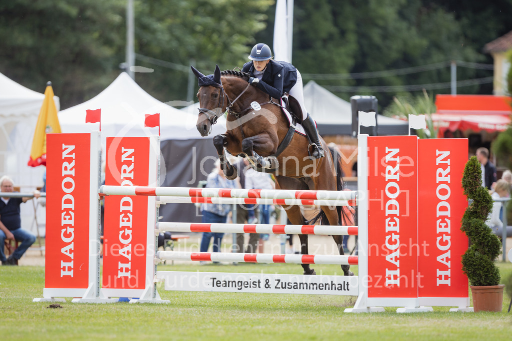 220715_LC_Youngster-M-559 | Deine schönsten Turniermomente als professionelle Fotos! Entdecke hochwertige Pferdesport-Fotografie im Online-Shop. Jetzt Fotos finden & bestellen!