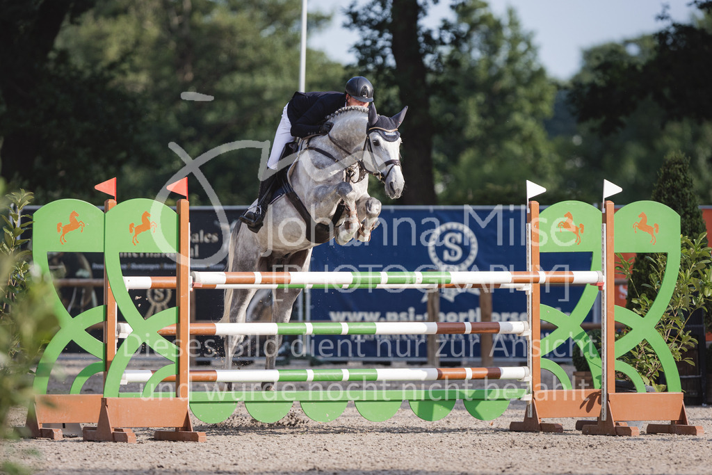 220614_Mühlen_Quali6j-888 | Late Entry Mühlen
Springpferdeprüfung Kl.M* 6j. Qualifikation zum Bundeschampionat
14.06.2022
