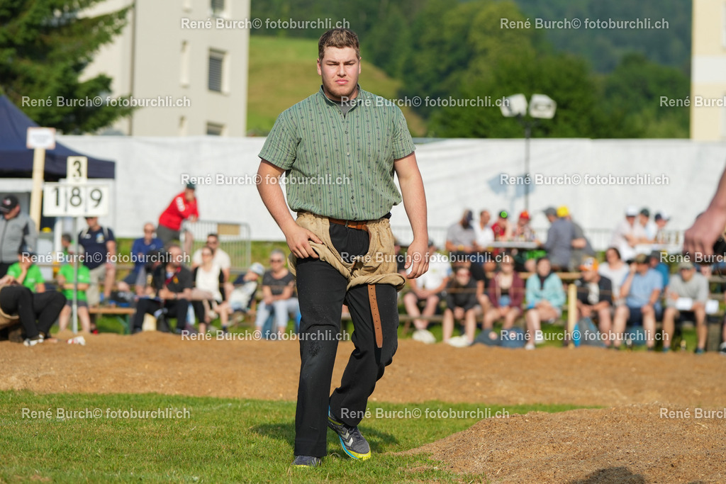 RB_02743 | René Burch leidenschaftlicher Fotograf aus Kerns in Obwalden.  Hier finden sie Sport, Landschaft und Natur Fotografie.
 - Realisiert mit Pictrs.com