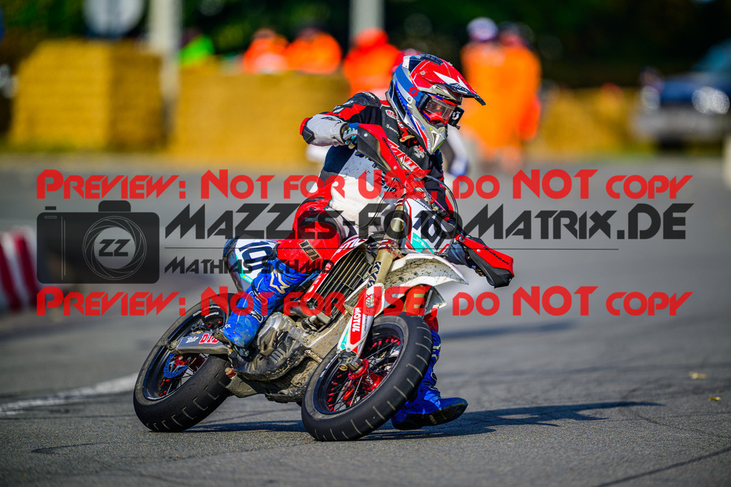 MaZZes_Fotomatrix_20251012_6007705_2765 | SENIOR