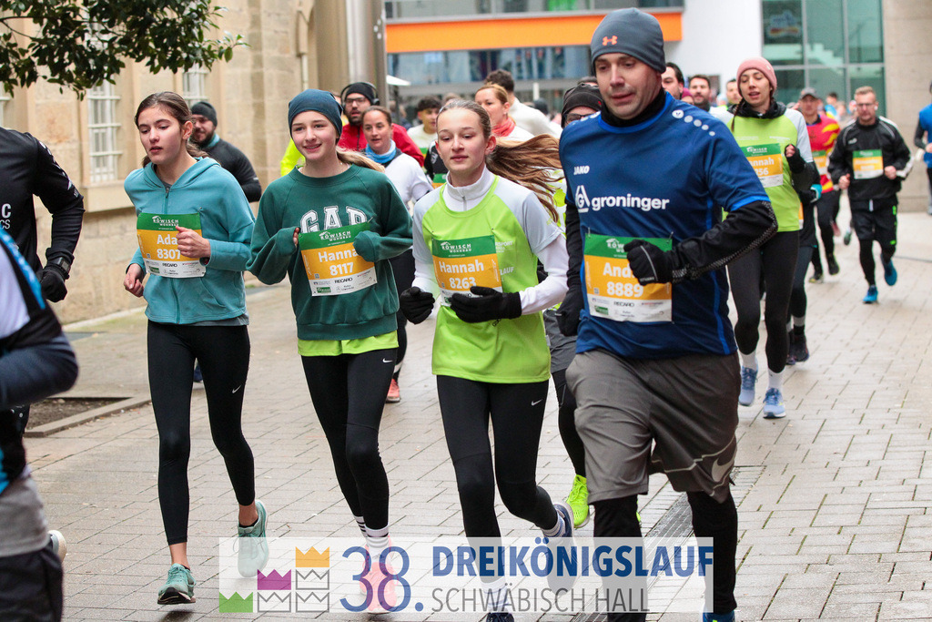 5km Roewisch Wohnbau Cup | 3 Koenigslauf 2024 5km Roewisch Wohnbau Cup - Realisiert mit Pictrs.com