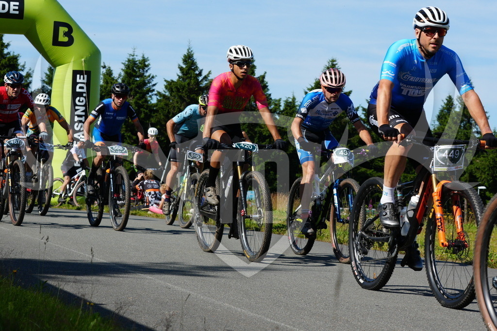 DSC09869 | Fotogalerie der Treibjagd im Dunkelwald - Dein MTB Etappenrennen im Erzgebirge - Realisiert mit Pictrs.com