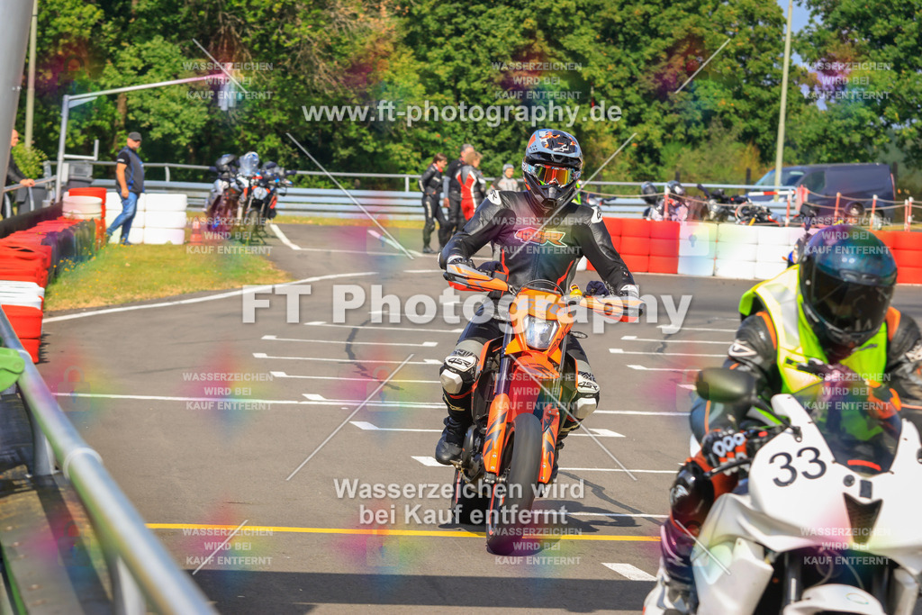 _DSK2218 | Hier findet Ihr Bilder von Touristenfahrten auf der Nürburgring Nordschleife oder von anderen Veranstaltungen die ich besucht habe. Viel Spass beim Durch Schauen 