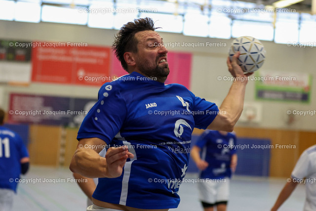 msgII_01270 | despor 2022.10.23 HB Männer Landesliga - Süd MSG Umstadt/Habitzheim II - HSG Kahl/Kleinostheim emspor, emonline, despor,  v.l.,  
 - Realisiert mit Pictrs.com