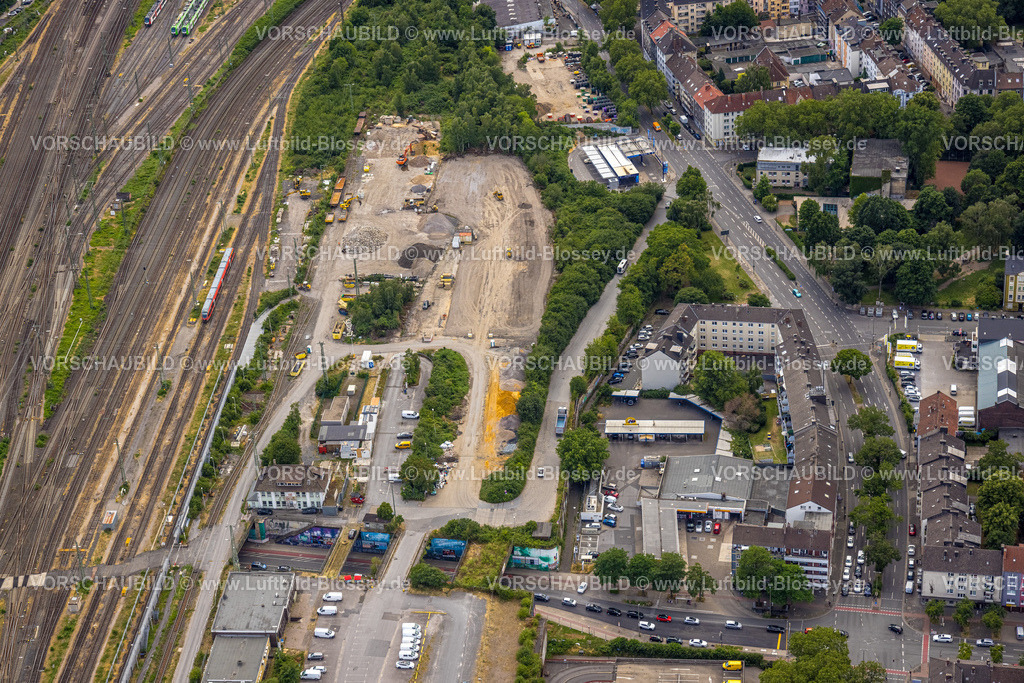 Dortmund230700190 | Luftbild, Vorfeld West Baustelle Abraumhalde am Dortmunder Hauptbahnhof, gegenüber Hardenberg City Center und Dortmunder U, Dorstfelder Brücke, Dortmund, Ruhrgebiet, Nordrhein-Westfalen, Deutschland