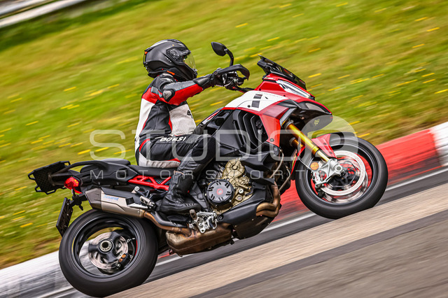 0233-240723_NS-015_233 | Deine Full-Service-Agentur für ✔️Videoproduktionen und ✔️Motorsportfotografie Jetzt Angebot anfragen!