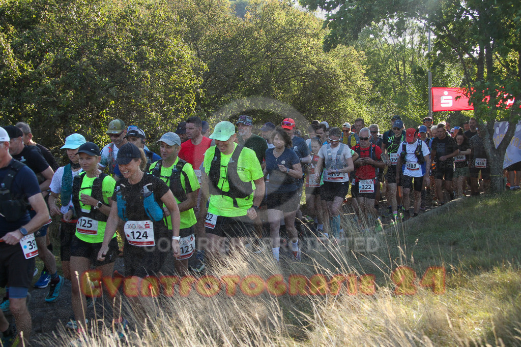 250830_0932_EV4_2951 | Sportfotografie im Rhein-Sieg Kreis, Köln, Bonn, NRW, Rheinland Pfalz, Hessen, etc. Unser Tätigkeitsfeld umfasst den Laufsport vom Volkslauf über den Marathon, Duathlon, Triathon bis zum Ultralauf wie Kölnpfad Ultra oder Schindertrail.