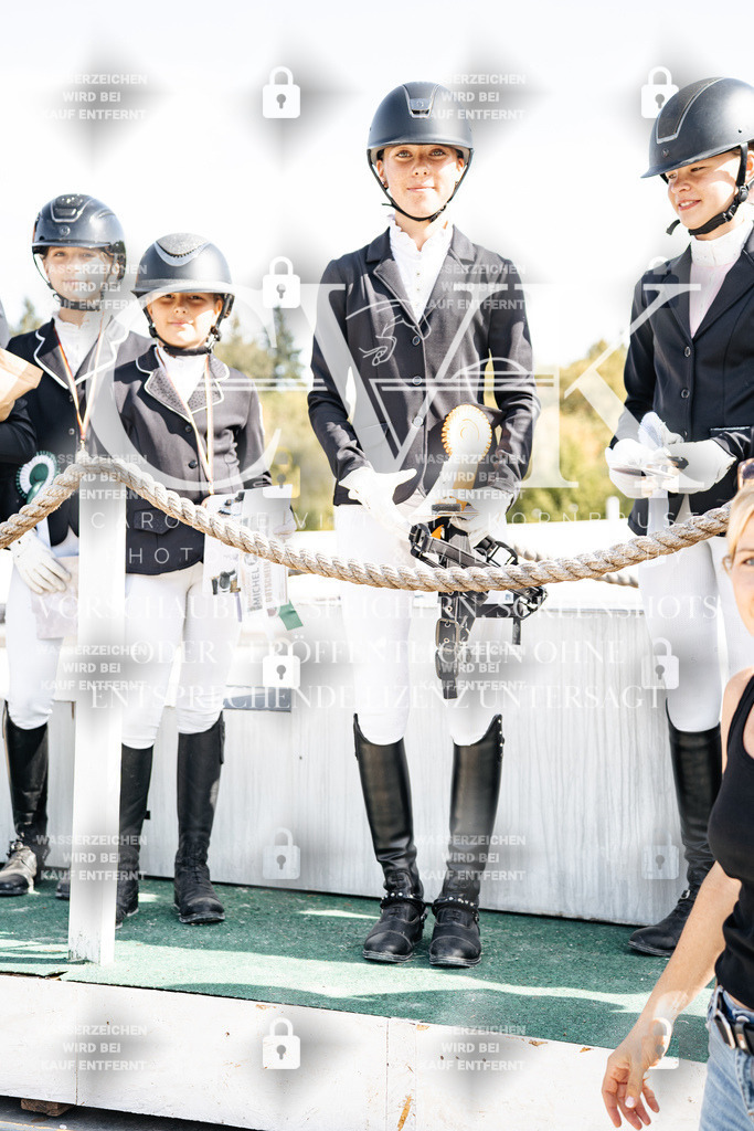 CK705029 | Turnierfotografie Pferdefotografie Trier Rheinland-Pfalz Pferdesport Reitsport Tierfotografie Sportfotografie Pferdevideo Pferdevideografie Equestrianvideography equestrianphotography  - Realisiert mit Pictrs.com