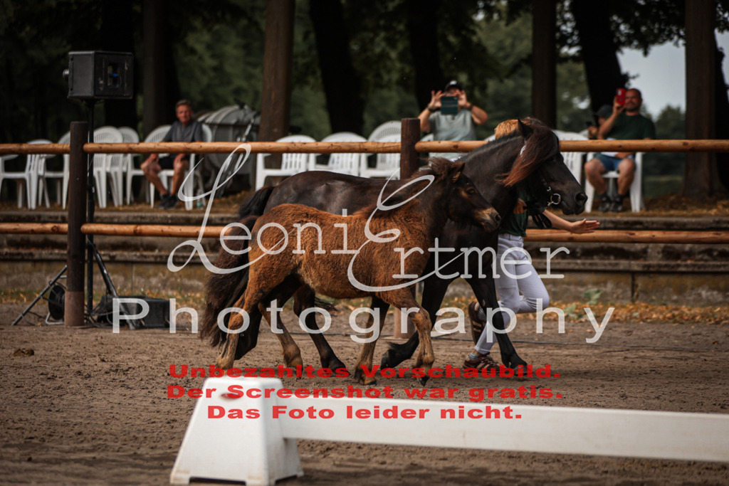 1.Fr00109 | Leoni Ertmer Photography - Realisiert mit Pictrs.com