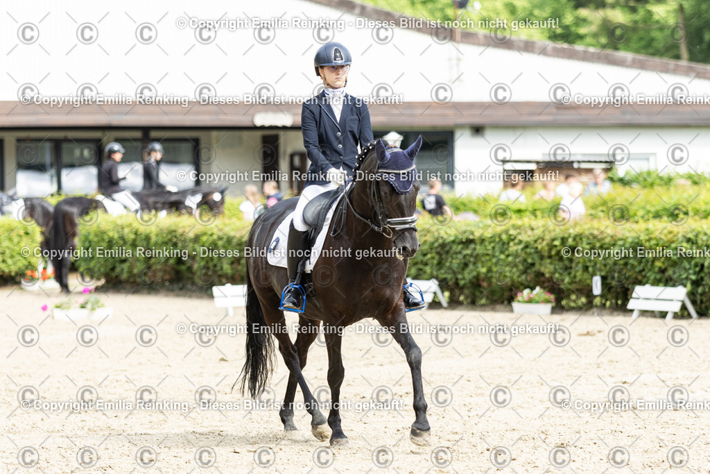 CL5A5377-2 | Emilia Reinking Fotografie - Realisiert mit Pictrs.com