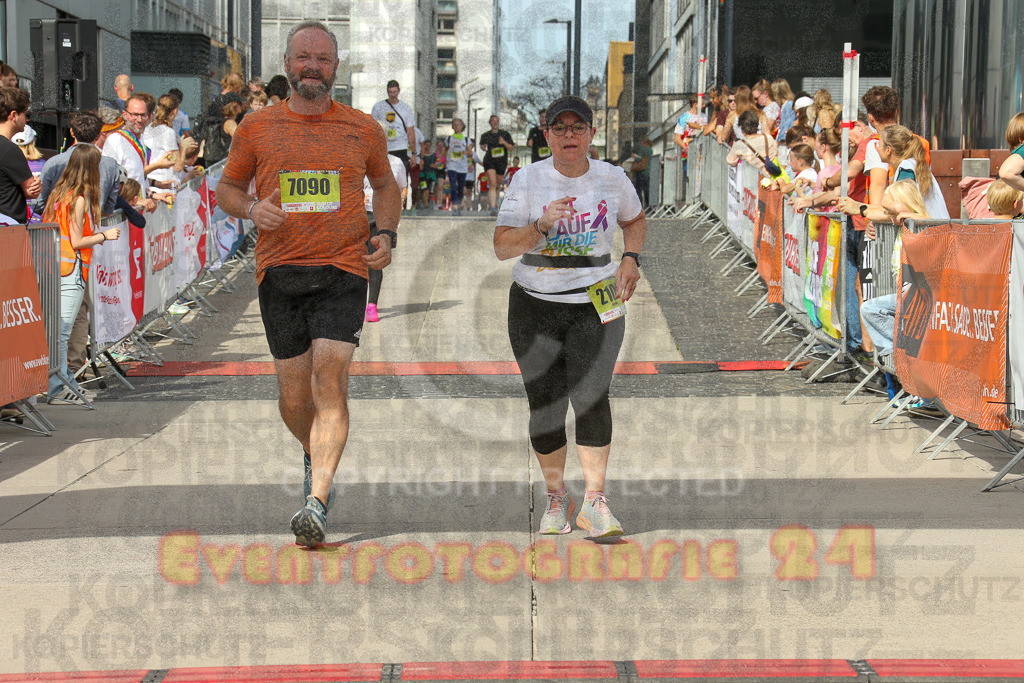 250920_1343_EX1_6346 | Sportfotografie im Rhein-Sieg Kreis, Köln, Bonn, NRW, Rheinland Pfalz, Hessen, etc. Unser Tätigkeitsfeld umfasst den Laufsport vom Volkslauf über den Marathon, Duathlon, Triathon bis zum Ultralauf wie Kölnpfad Ultra oder Schindertrail.