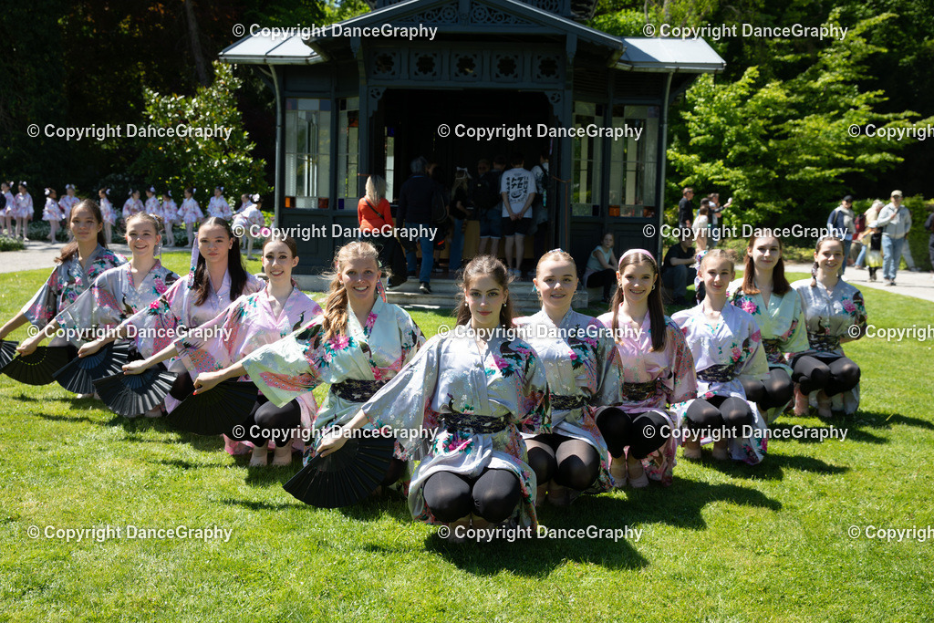 GPHY3932 | DanceGraphy - Realisiert mit Pictrs.com