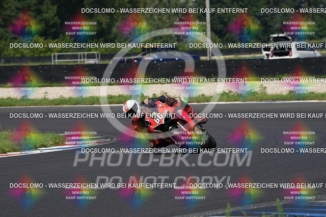 2025_07_20_PBK_33247 | Sportfotografie; SlowMotion; Video; Rennstrecke; Hafeneger; Speer; Racing; RSE; BMW; CBO; Trackday; Motorsportarena; Hockenheimring; Brno; Most; Barcelona; Valencia