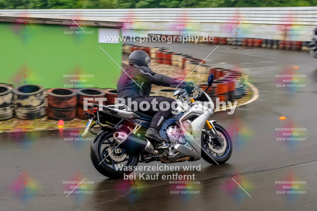 OBK-6053 | Hier findet Ihr Bilder von Touristenfahrten auf der Nürburgring Nordschleife oder von anderen Veranstaltungen die ich besucht habe. Viel Spass beim Durch Schauen 