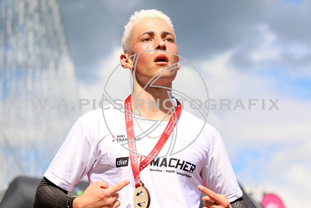 AW_20230429awmac5-18 Kopie | Sport-,  Presse- und Eventbegleitung!
Contact me !
